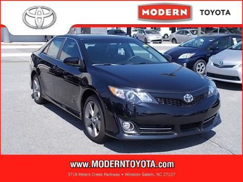 2014 toyota camry se
