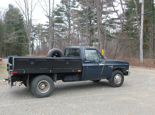 1987 chevrolet dual rear wheel c30 pickup