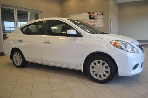 2013 Nissan Versa 1.6 SV, image 6