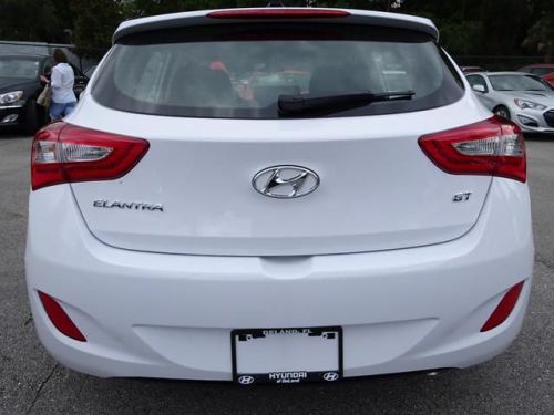 2014 hyundai elantra gt base