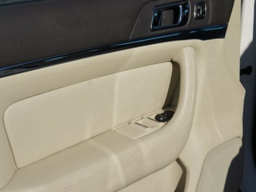 2013 lincoln mks base