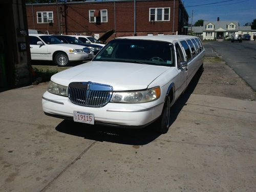 1994 lincoln towncar 180" stretch limousine