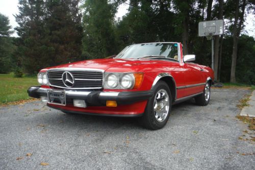 Gorgeous 1989 mb 560 sl convertible w/ hard top.  simply outstanding. $ to sell.