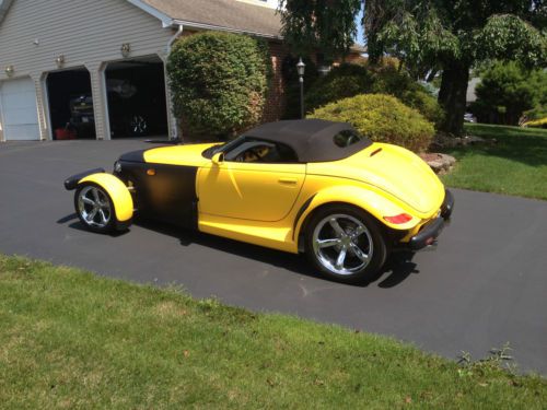 2000 Plymouth Prowler - Yellow, "Select Collector's Vehicle", US $45,500.00, image 2
