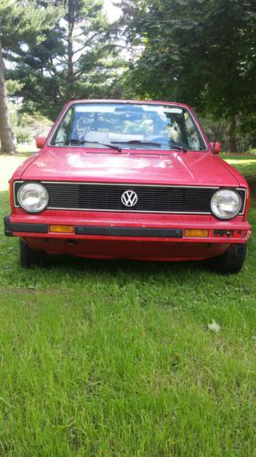 1986 VW Cabriolet, Solid, Great Runner, Driveable Winter Project Car. NO RESERVE, image 5