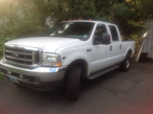 2004 ford f-250 super duty lariat crew cab pickup 4-door 6.8l