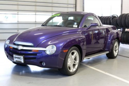 Chevrolet ssr (super sport roadster) retractable hardtop convertible pickup