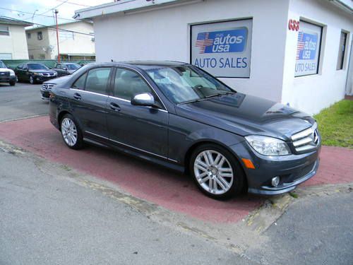 2009 mercedes-benz c300 4matic sport sedan 4-door 3.0l