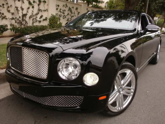 Bentley: mulsanne 4 door sedan