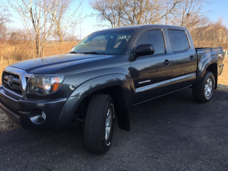 2010 toyota tacoma