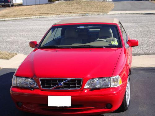 2004 volvo c70 base convertible 2-door 2.3l  one owner, garage kept