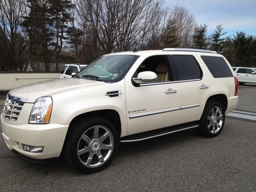 Awd white dimond navigation dvd 2nd row captain seats heated/cooled seats 3rdrw