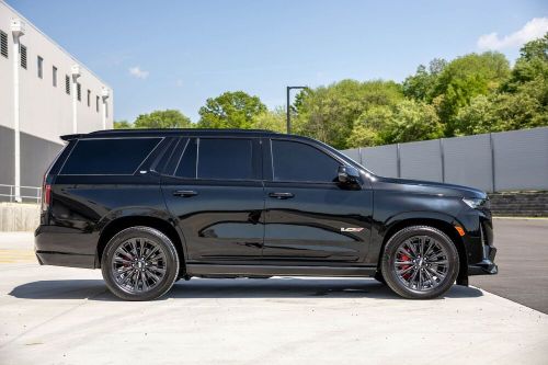 2024 cadillac escalade base