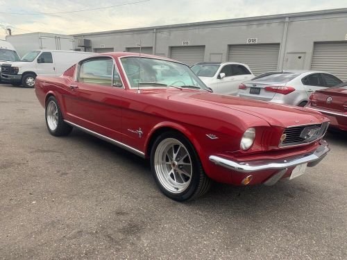 1966 ford mustang