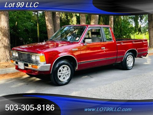 1984 720 dlx hard body king cab 136k 5 speed manual long be