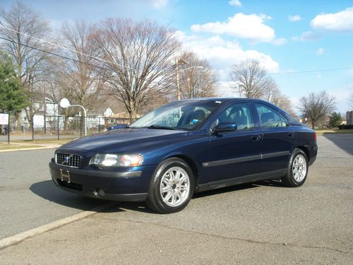 2004 volvo s60 2.5t sedan 4-door 2.5l 107k mls clean smooth serviced