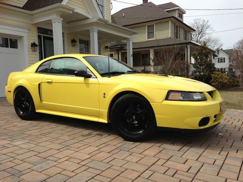 2001 ford mustang gt 4.6 v8 - 5-speed manual - black leather - great condition