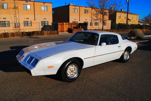 1979 pontiac firebird esprit coupe 2-door 5.0l