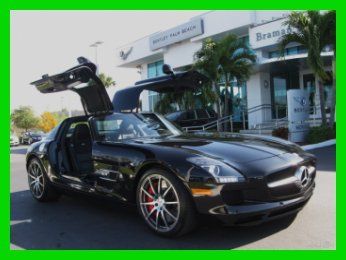 12 obsidian black sls amg 6.2l v8 gullwing *carbon fiber trim *low mi*navigation