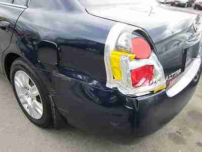 2.5 S * AUTOMATIC * RUNS GREAT * NO RESERVE * NO RESERVE *, image 4