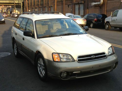 Pearl white 2002 subaru outback base wagon 4-door 2.5l 113k miles