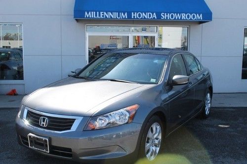 2.4l i-vtec i4 engine 17 alloy wheels cloth seats pwr windows locks mirrors fwd