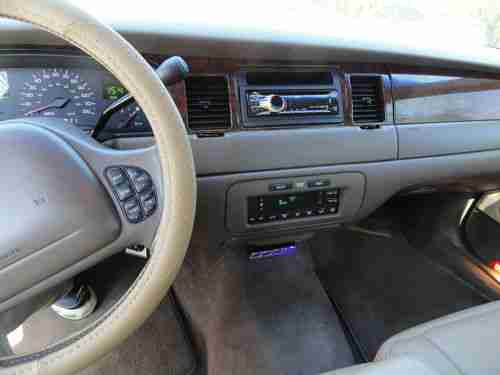1998 Lincoln Town Car/65K miles, image 14