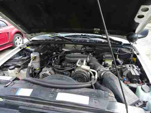 1997 GMC Jimmy SL Sport Utility 4-Door 4.3L, US $3,000.00, image 2