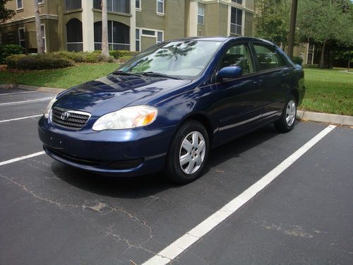 2005 toyota corolla le