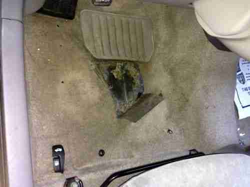 2001 TOYOTA PRIUS 4 DR SEDAN  Low 73K Miles, HYBRID ENGINE, image 13