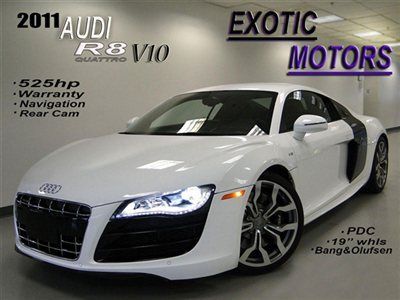 2011 audi r8 quattro! 5.2l v10 nav rearcam bang&amp;olufsen pdc 525hp waranty 19"whl