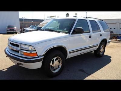 Lt 4.3l cd trip odometer reclining seats reading light(s) power windows