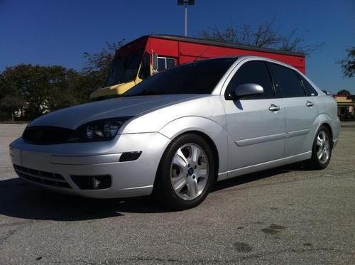 Custom 2005 ford focus zx4 st sedan 4-door 2.3l