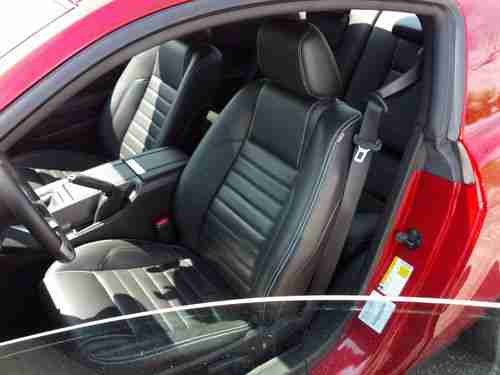 2011 Ford Mustang GT Premium, Low Miles, Red Candy Metallic, image 9