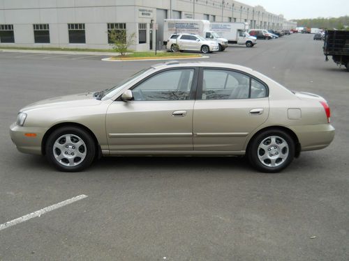 2002 hyundai elantra gls sedan 4-door 2.0l automatic nice car