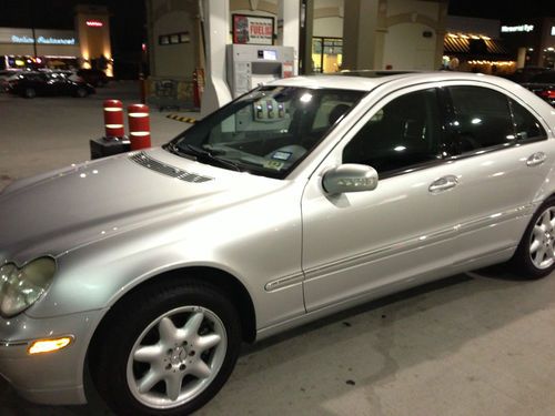 2002 mercedes-benz c320 base sedan 4-door 3.2l