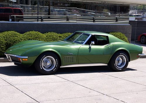 1972 corvette coupe - elkhart green - numbers match - 4 speed