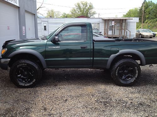 2001 toyota tacoma dlx standard cab pickup 2-door 2.7l