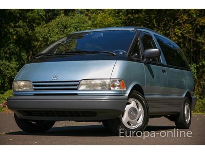 1993 toytoa previa le double moonroof serviced low miles clean rare 3rd row