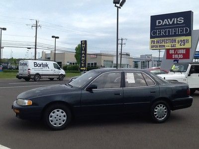 1995 188231 miles le sedan 4door automatic moonroof green tan cloth