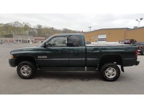 Extended cab ram 2500 sport5.9l cummins turbo diesel 4x4 no reserve