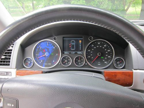 2007 Volkswagen Touareg TDI Sport Utility 4-Door 5.0L, US $27,500.00, image 8