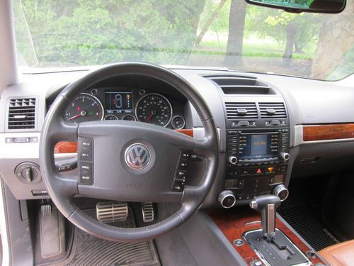 2007 Volkswagen Touareg TDI Sport Utility 4-Door 5.0L, US $27,500.00, image 11