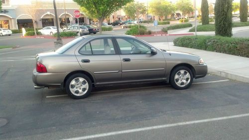 2004 nissan sentra base sedan 4-door 1.8l