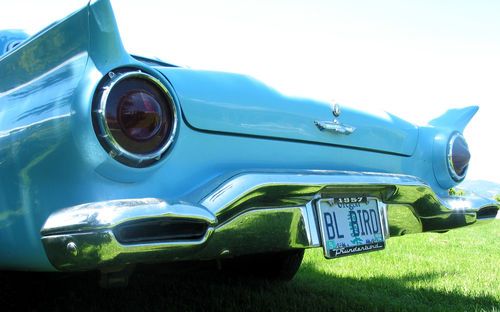 1957 Ford Thunderbird