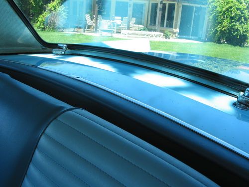 1957 Ford Thunderbird