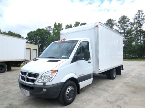 2008 freightliner sprinter 3500 box 115k miles clean good tires