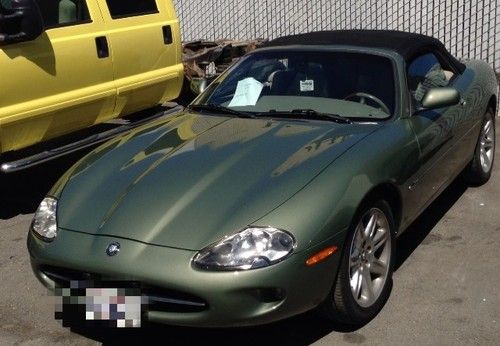 Jaguar xk8 convertible 2000