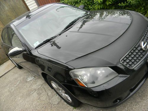 2005 Nissan Altima S Sedan 4-Door 2.5L, image 3