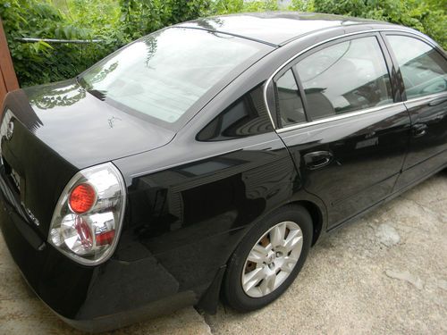 2005 Nissan Altima S Sedan 4-Door 2.5L, image 4